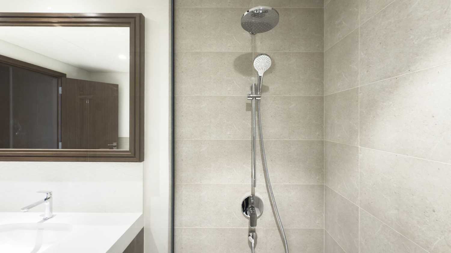 3-bedrooms townhouse-2-4