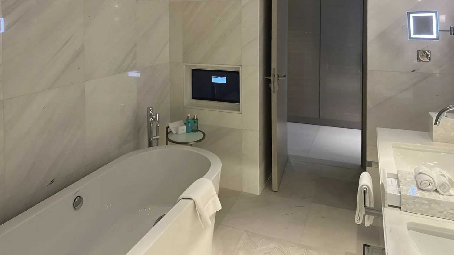 3-bedrooms apartment-2-2