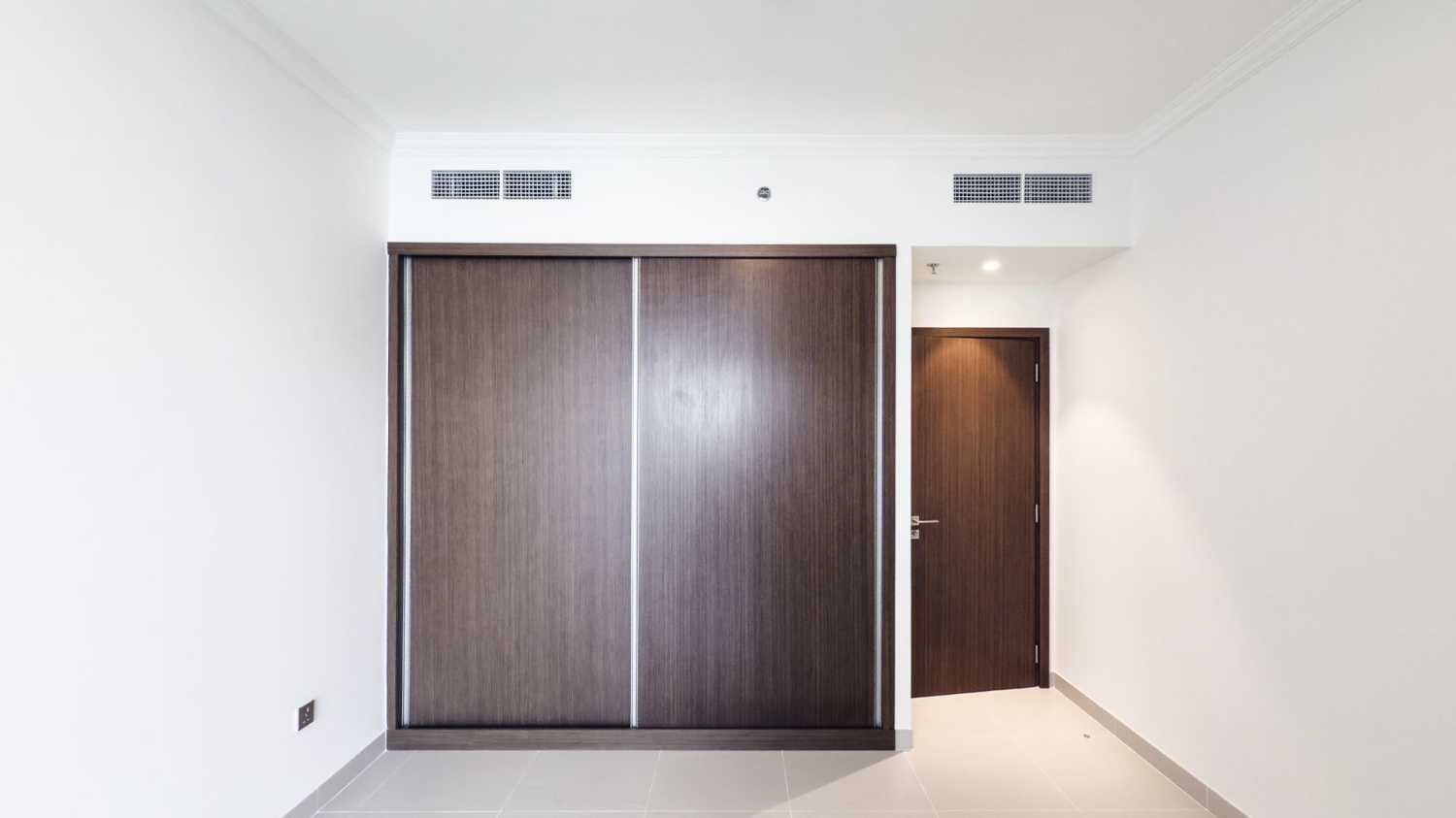 3-bedrooms townhouse-1-3